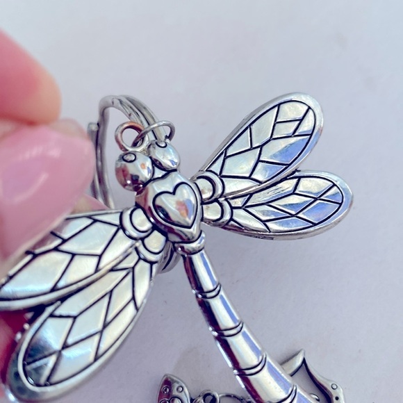 Dragonfly bag charm/key chain Silver tone butterfly heart charms - Picture 4 of 6